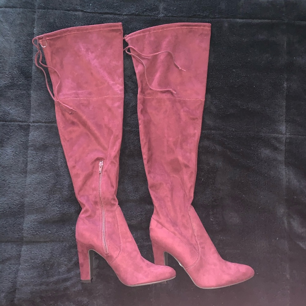 NEW UNISA Over The Knee Maroon 3IN Boots Size 10